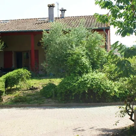 De 3 Chambres Avec Piscine Privee Jacuzzi Et Jardin Clos A Auterive Vila *